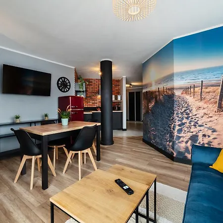 Vela 2min Plaza Hryniewieckiego شقة
