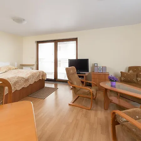 Vela 2min Plaza Hryniewieckiego Appartement