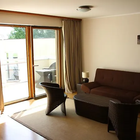 Vela 2min Plaza Hryniewieckiego Władysławowo