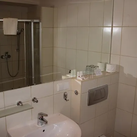 Vela 2min Plaza Hryniewieckiego Władysławowo