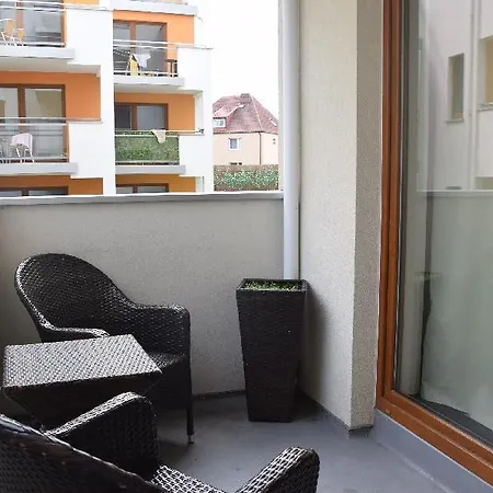 Apartment Vela 2min Plaza Hryniewieckiego *