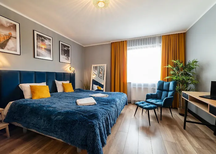 Vela 2min Plaza Hryniewieckiego *