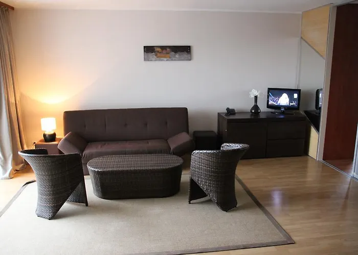 Vela 2min Plaza Hryniewieckiego Władysławowo