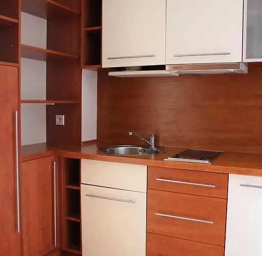 Vela 2min Plaza Hryniewieckiego