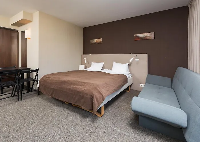 Apartment Vela 2min Plaza Hryniewieckiego *